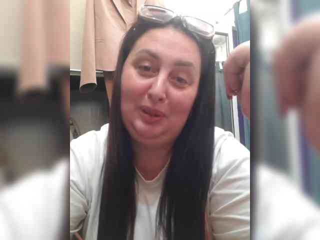 OlgaSaphire webcam