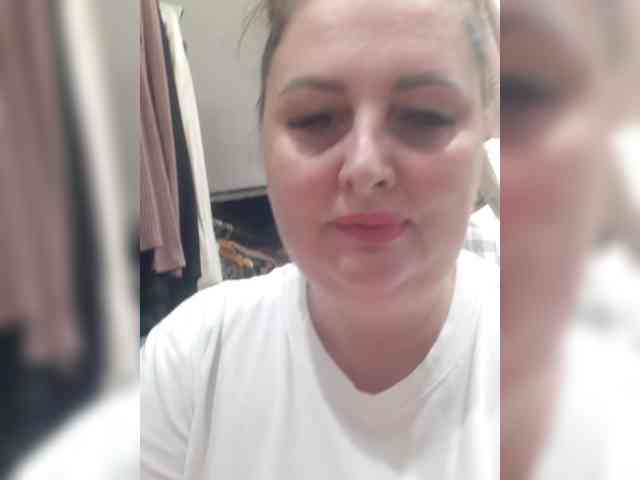 OlgaSaphire webcam
