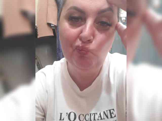 OlgaSaphire webcam