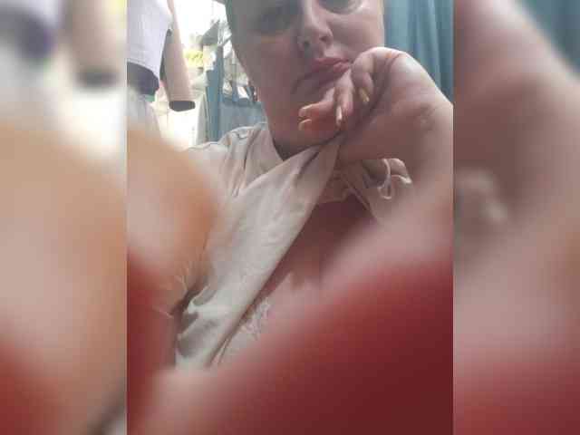 OlgaSaphire webcam