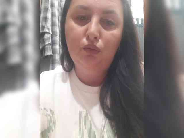 OlgaSaphire webcam