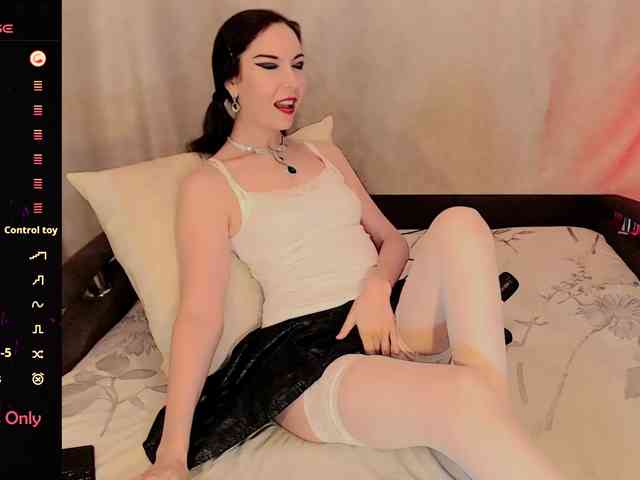 LunaTenebriss webcam