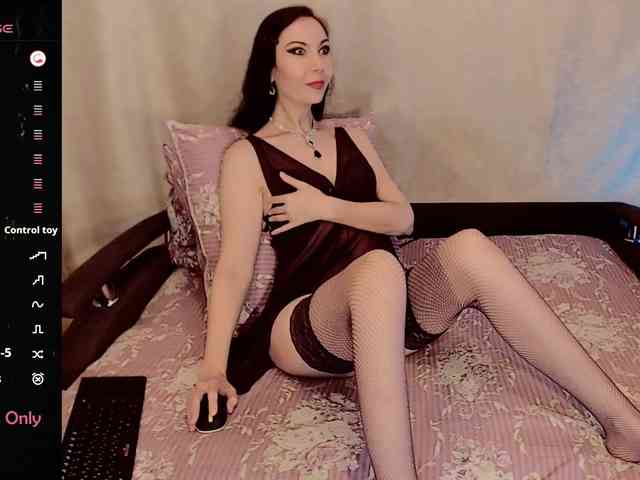 LunaTenebriss webcam