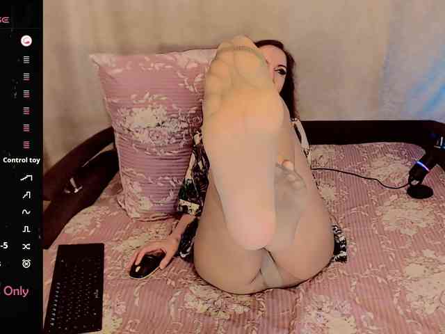 LunaTenebriss webcam