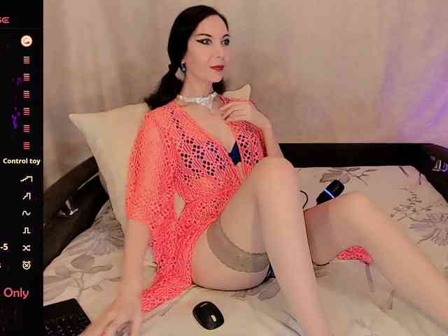 LunaTenebriss webcam