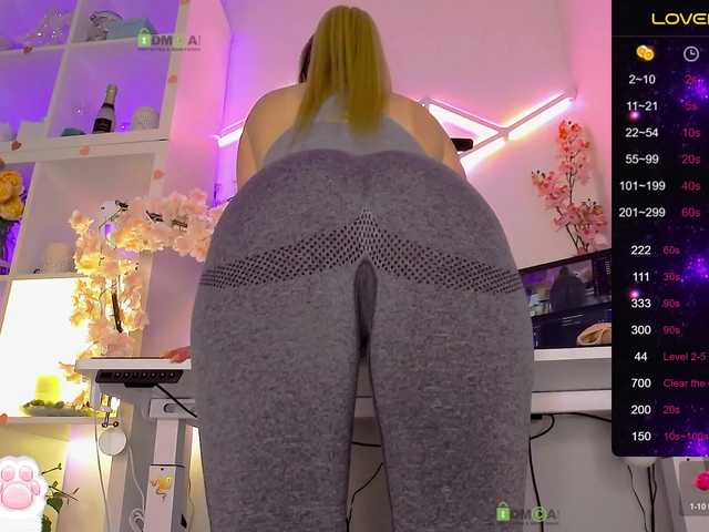  ELENA-XXX chat room