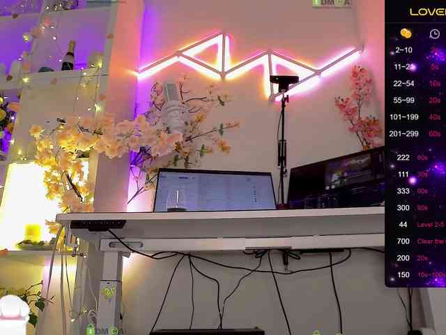 ELENA-XXX Live Webcam on BongaCams