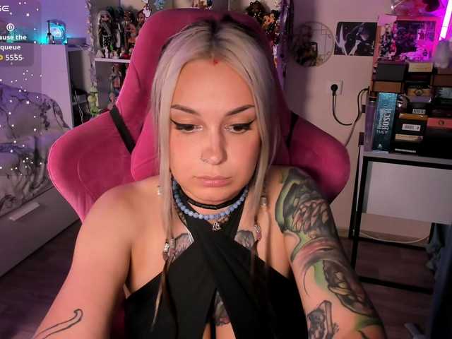 ChloeKohaku live cam preview