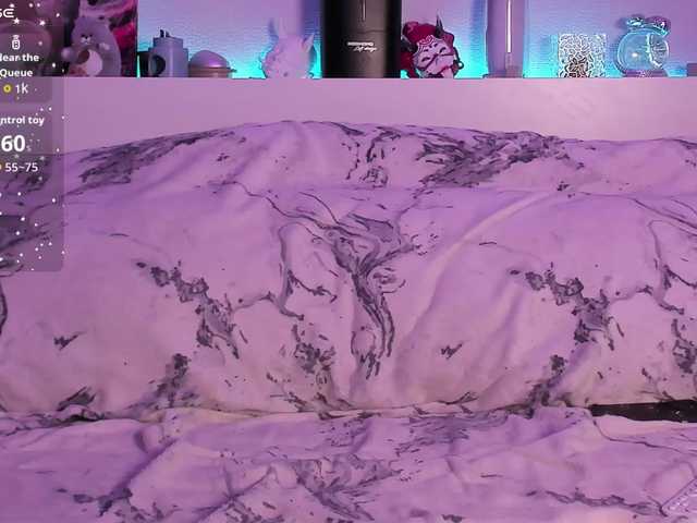 ChloeKohaku's BongaCams show and profile