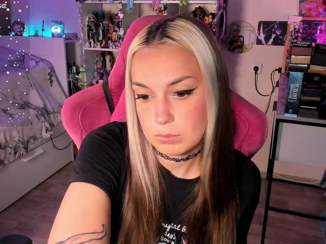 ChloeKohaku Live-Cam auf BongaCams