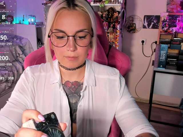 ChloeKohaku live cam on BongaCams