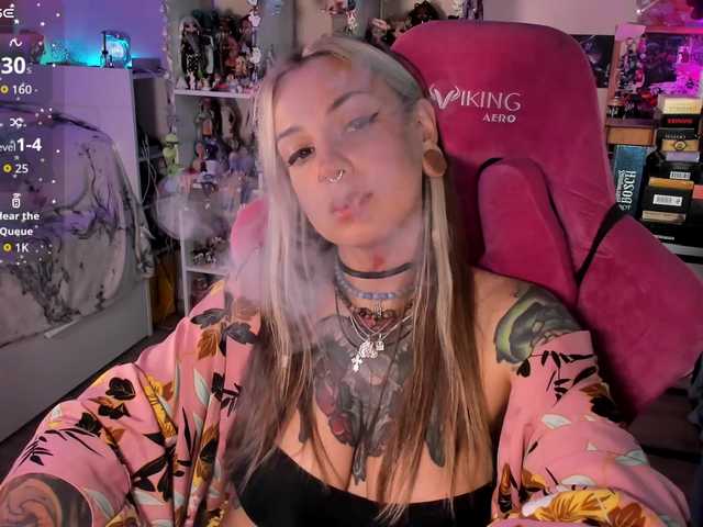 ChloeKohaku live cam on BongaCams