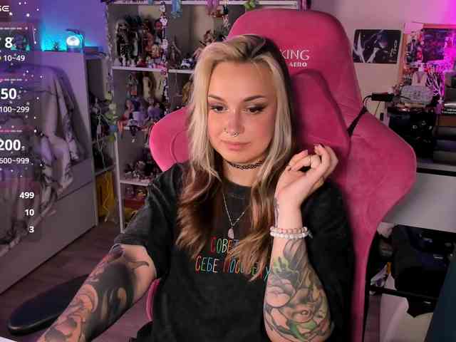 ChloeKohaku Live Webcam on BongaCams