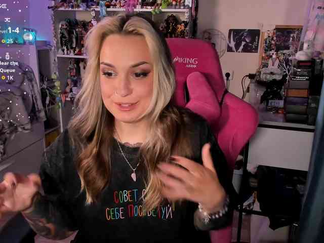 ChloeKohaku webcam