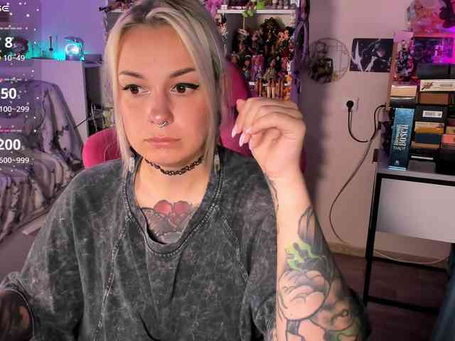 ChloeKohaku webcam