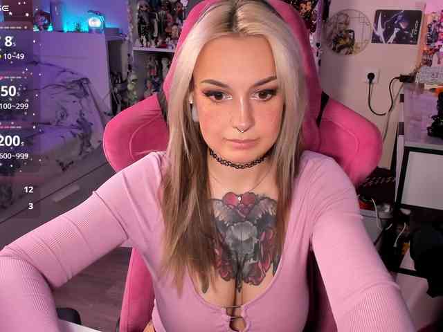 ChloeKohaku webcam
