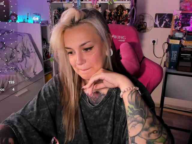 ChloeKohaku webcam