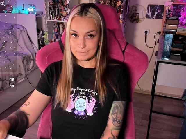 ChloeKohaku webcam