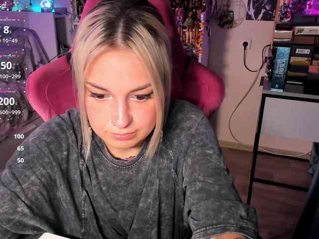 ChloeKohaku webcam