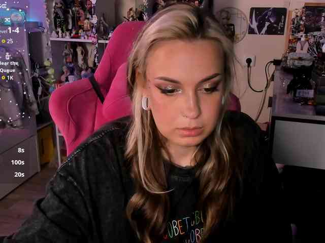 ChloeKohaku webcam