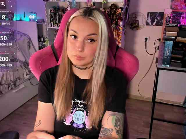ChloeKohaku webcam