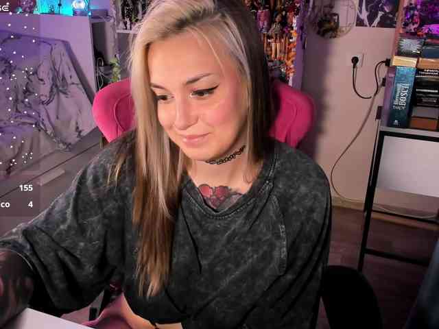 ChloeKohaku webcam
