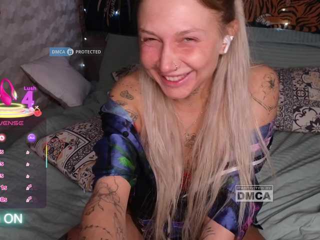 dvenasti's BongaCams show and profile