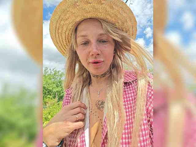 CrazyNastya1 webcam
