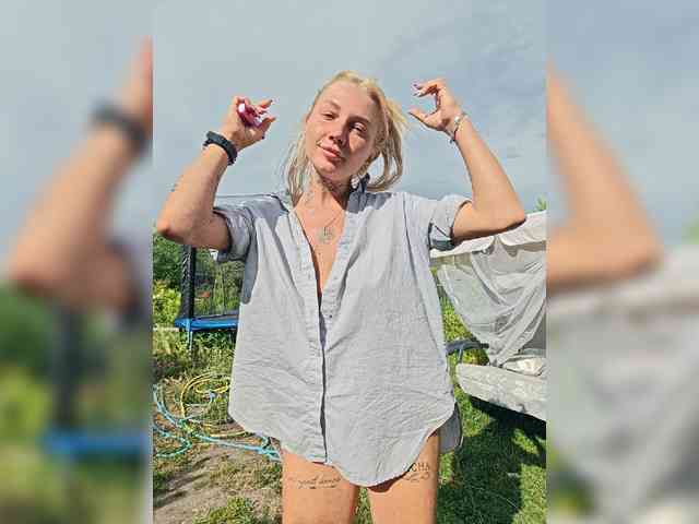 dvenasti Sex Cam Show