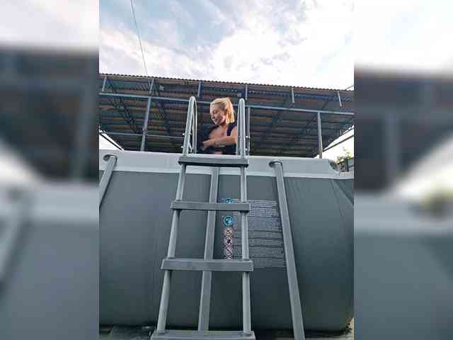 live adult webcam chat Dvenasti
