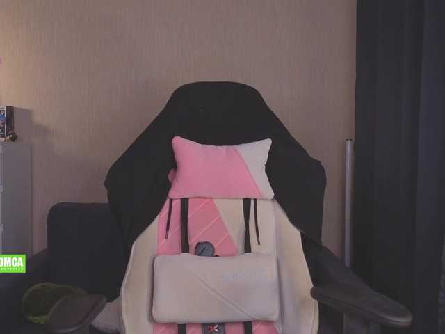 CreamMeow live cam