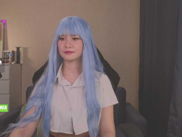 CreamMeow's BongaCams show and profile