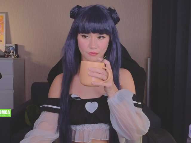 CreamMeow live cam preview