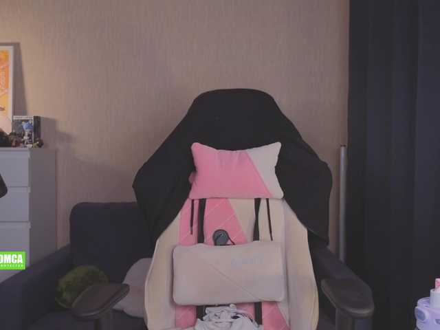 в попе у CreamMeow