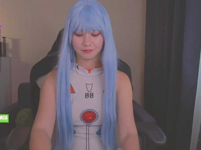CreamMeow live cam