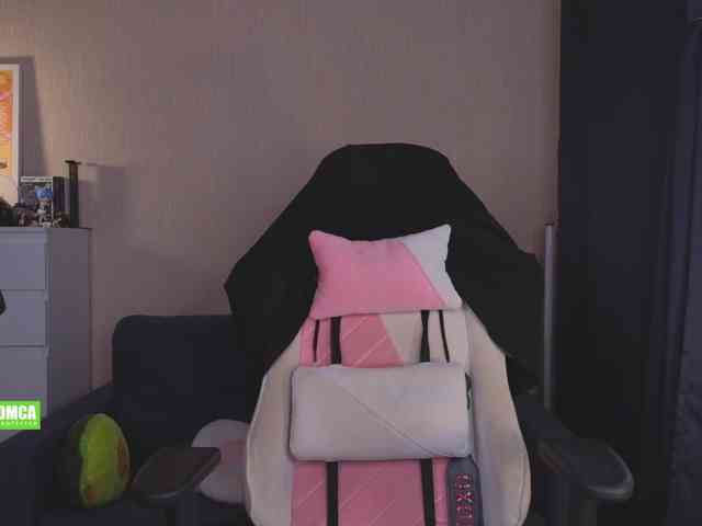CreamMeow webcam