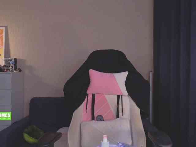 CreamMeow webcam
