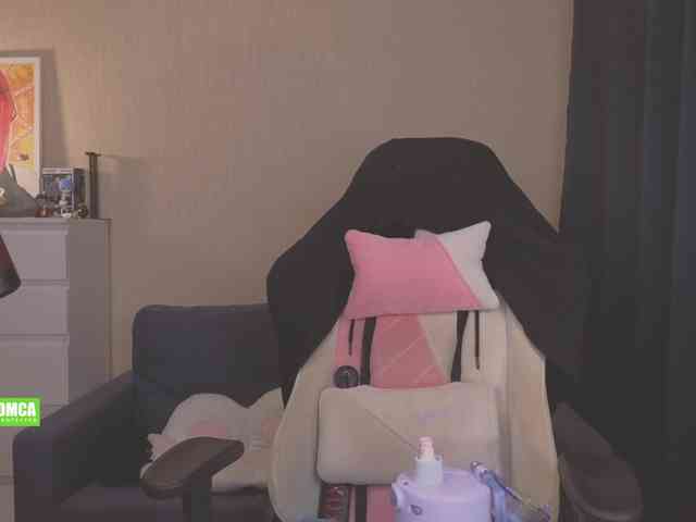 CreamMeow webcam