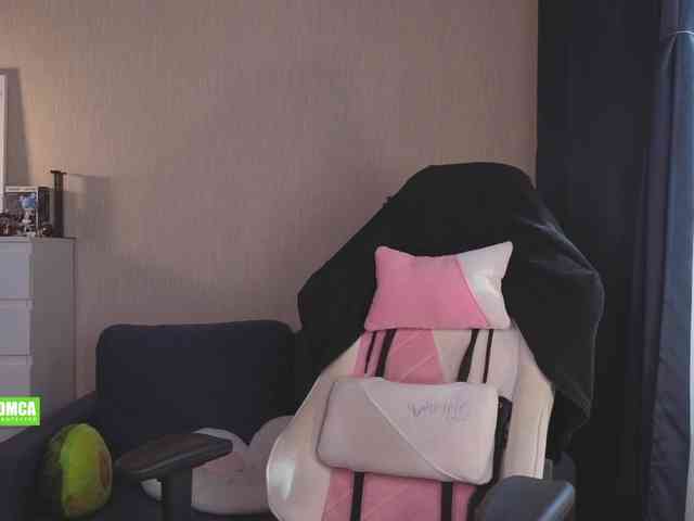 CreamMeow webcam
