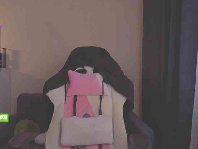 CreamMeow webcam
