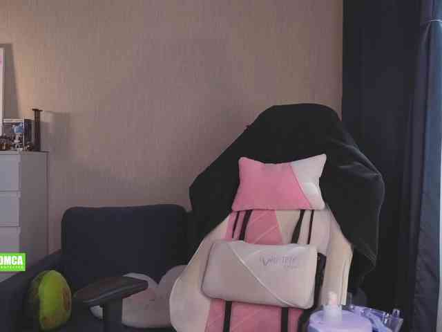 CreamMeow webcam