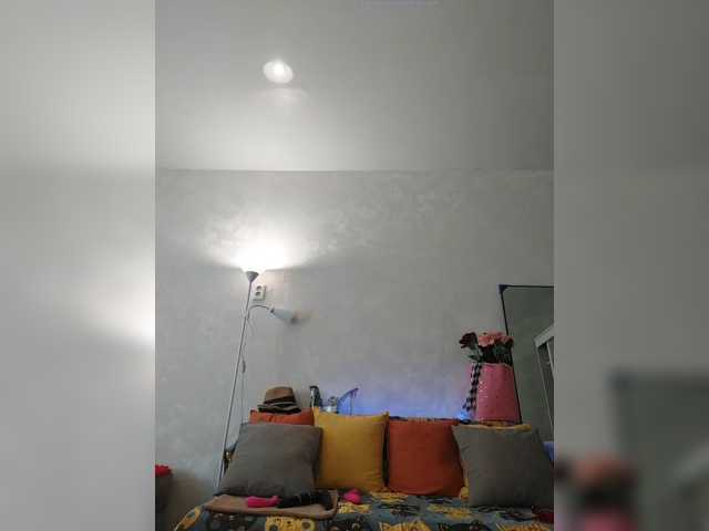 LaliaMia live cam on BongaCams