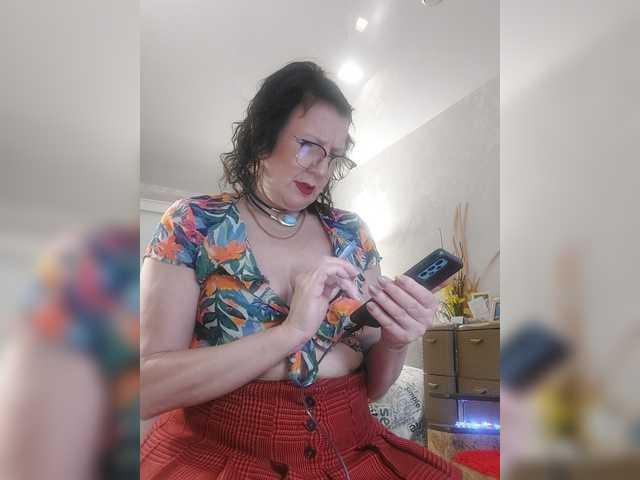 LaliaMia live cam on BongaCams