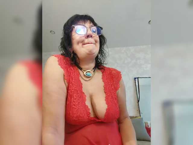 LaliaMia live cam on BongaCams