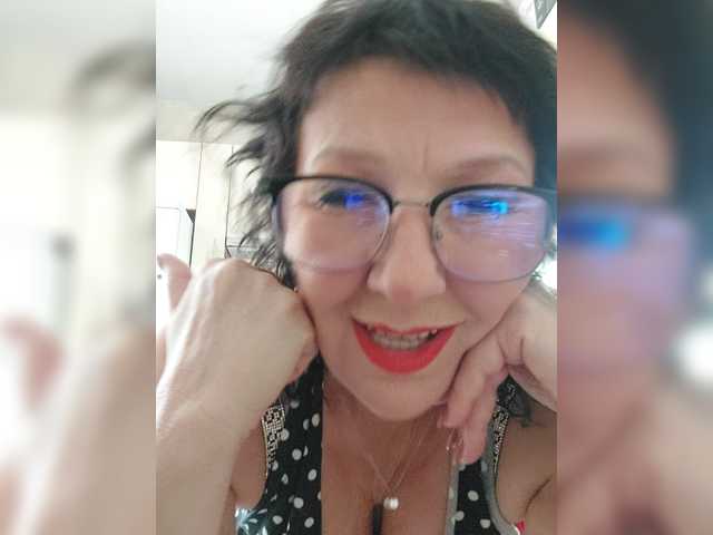 LaliaMia live cam on BongaCams