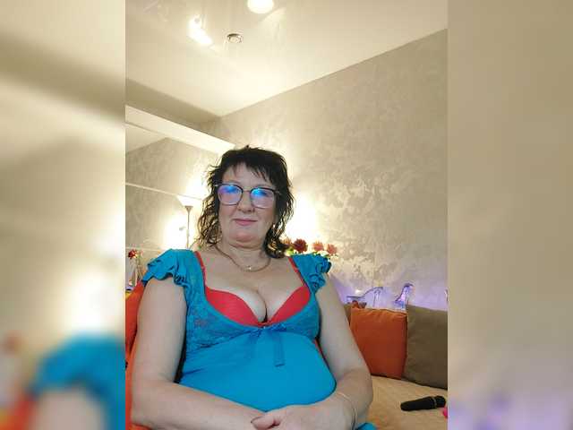 LaliaMia live cam on BongaCams