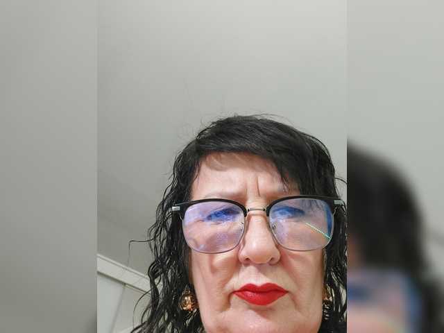 LaliaMia live cam on BongaCams
