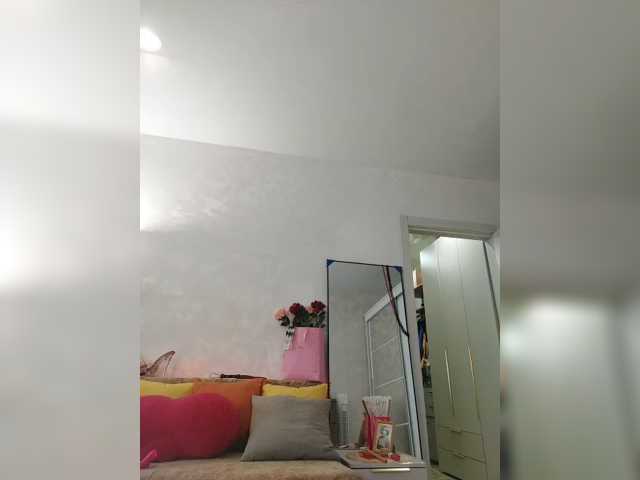 LaliaMia live cam on BongaCams