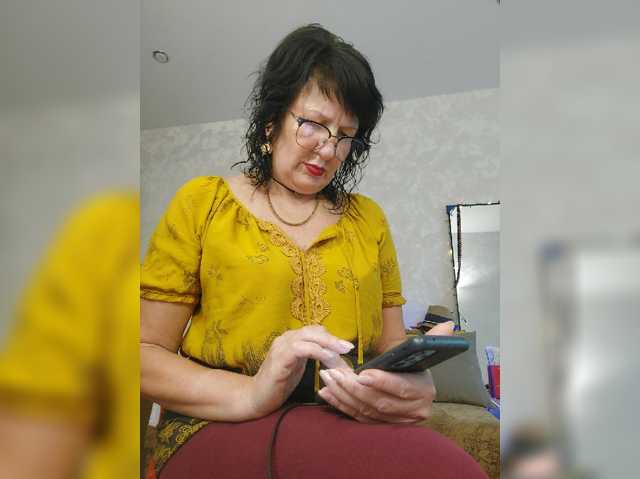 LaliaMia, en vivo ahora en BongaCams