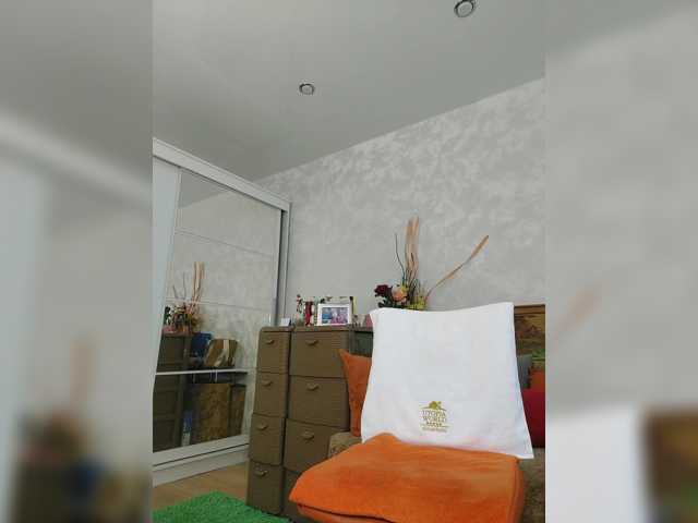 LaliaMia, live now on BongaCams